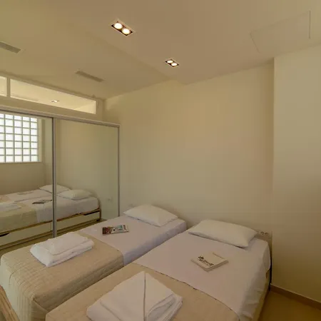 L2/ Boutique * Kato Daratso