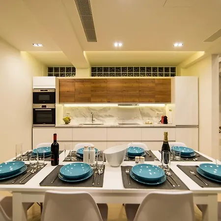 L2/ Boutique Kato Daratso